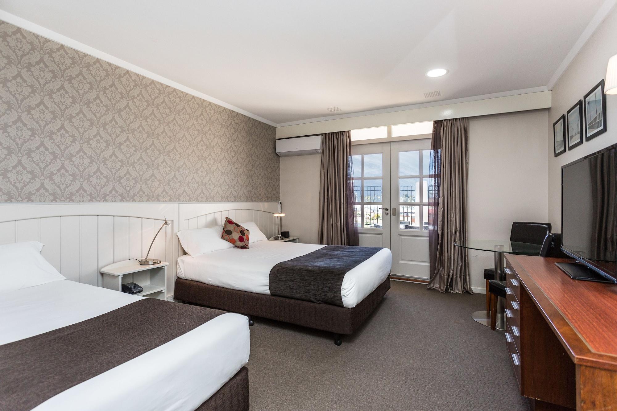 אולבני Country Comfort Amity Motel מראה חיצוני תמונה
