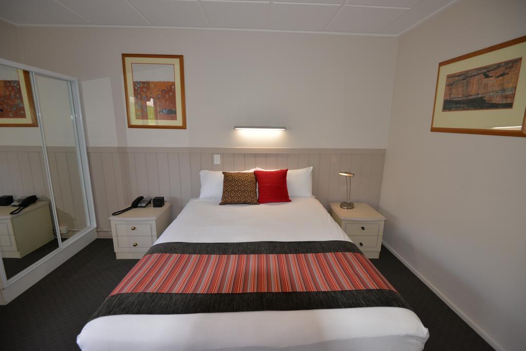 אולבני Country Comfort Amity Motel מראה חיצוני תמונה